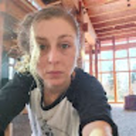 Meet your Posher, Bren - Picture 1 of 1